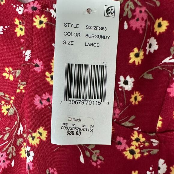 Stilletto’s Burgundy Mini Floral Dress with Ballon Sleeves and Pockets (L) - Picture 4 of 10